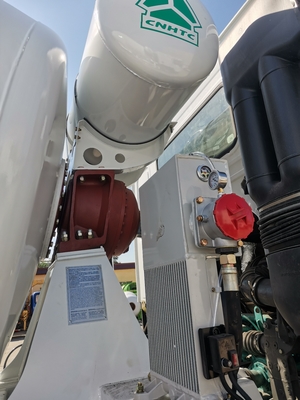 2012년 사용된 HOWO 콘크리트 믹서 95kw/2400rpm 엔진 저렴