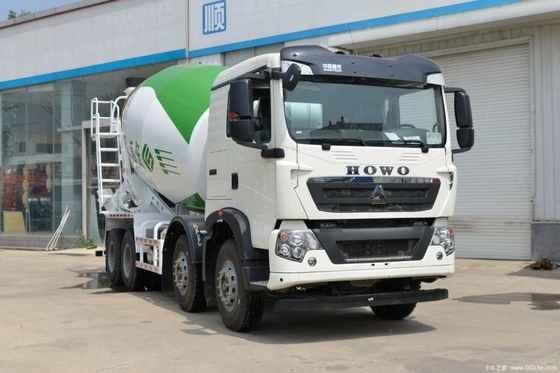 Sinotruk HOWO TX6 340 HP 8X4 7.37 고객 요구에 대한 평면 콘크리트 믹서 트럭