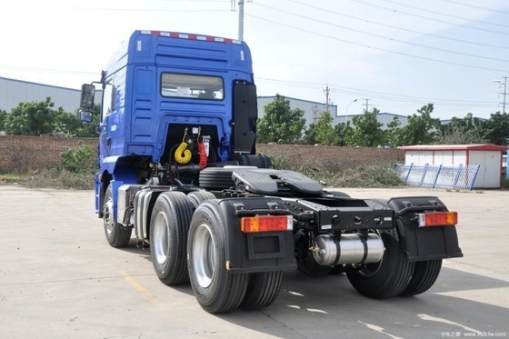 중량 트럭 트랙션에 사용되는 Shaanxi F3000 X3000 6x4 트랙터 헤드 오른쪽 운전