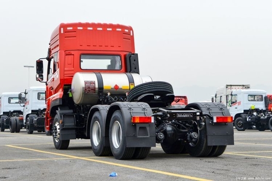 둥펜 신장 중고 매끄러운 D7V 480hp 6X4 4X2 LNG 트랙터