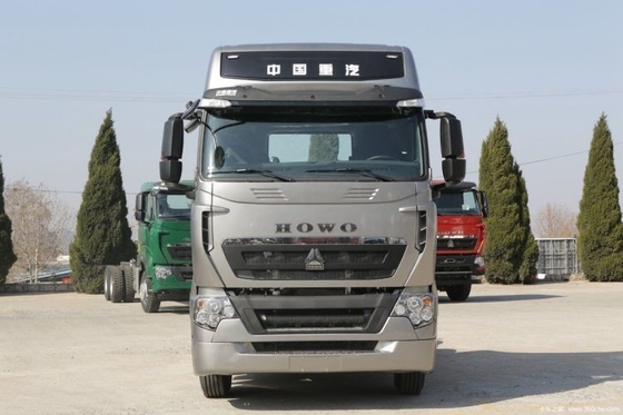 12.00R20 타이어 사용된 0km 부티크 트랙션 트럭 6X4 4X2 6X2 HOWO T7H 무거운 트럭 트랙터