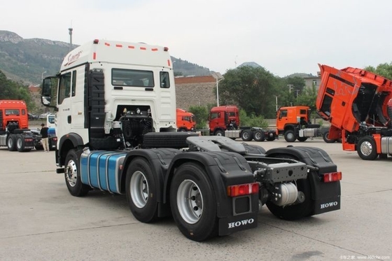 부티크 SinoTRUK HOWO TX7 0 km 6X4 4X2 6X2 CNG LNG 트랙터 트럭 멀티미디어 시스템
