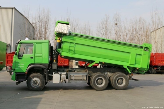 국가 중량 트럭 HOWO 6X4 371hp 2명의 승객을 위한 덤프 트럭 10개의 타이어 최고 340hp