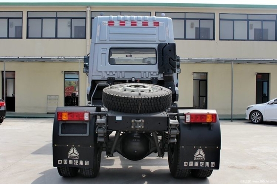 주식 사용 된 SinoTRUK 하우만 중량 트럭 특수 트럭 머리 4 * 2 6 * 4 트랙션 트럭 CHG LNG