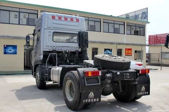 주식 사용 된 SinoTRUK 하우만 중량 트럭 특수 트럭 머리 4 * 2 6 * 4 트랙션 트럭 CHG LNG