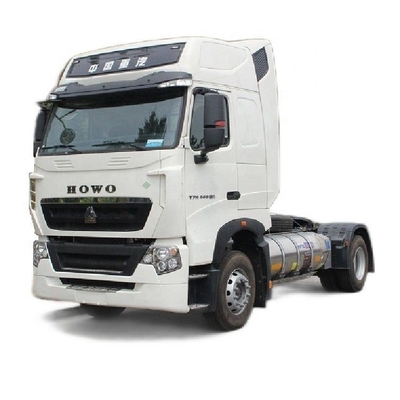 Sinotruk HOWO T7H 4*2 위험한 물품 수동 트럭 머리가 엔진 용량 8L