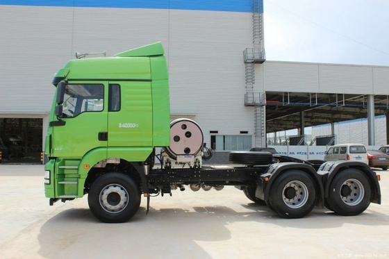 Xuande X3 가벼운 480hp 6X4 트랙션 트럭 헤드 정상 크루즈 컨트롤 터치 스크린