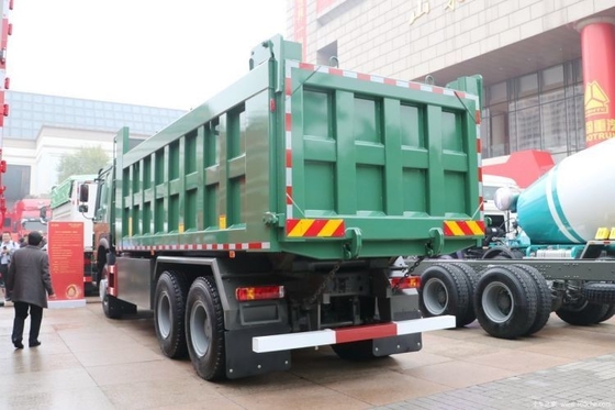국가 중량 트럭 HOWO 6X4 336hp 21-30T 화물 및 2 명의 승객을위한 덤프 트럭