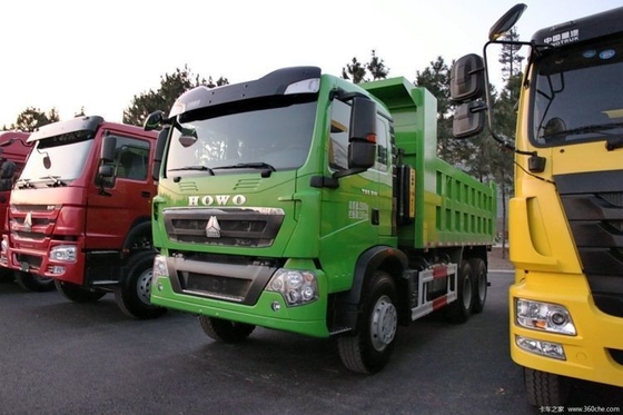 국가 중량 트럭 HOWO T5G 6X4 5.8m 덤프 트럭 310HP 엔진 용량 및 2 명의 승객