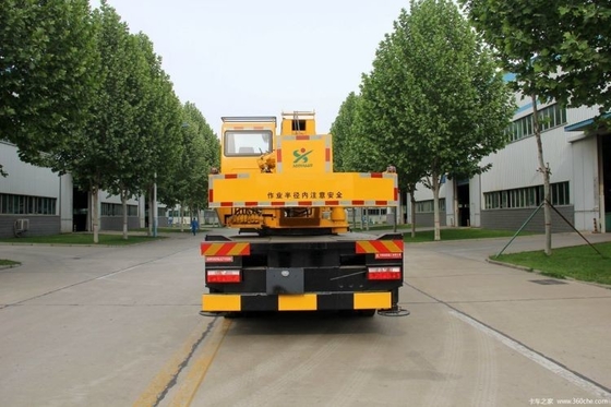 설계로 수압 펌프 센유안 중공업 170HP 4X2 10 톤 크레인 5 섹션