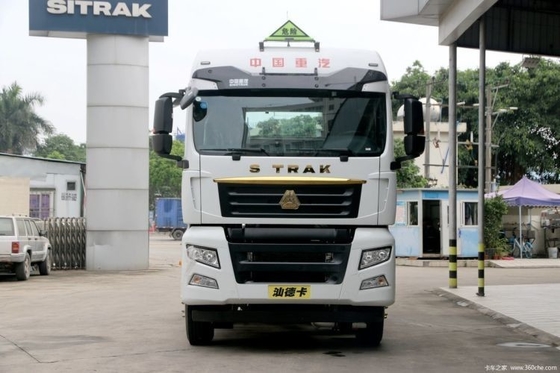 시노트루크 시트랙 C7H 6X4 440HP 위험한 화학물질 운송을 위한 무거운 트럭