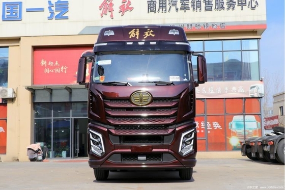 저렴한 560HP Faw Jiefang J6V 6X4 트랙션 트럭 머리 물류 운송