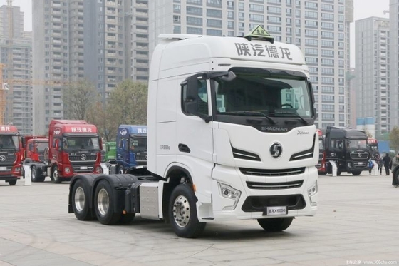 사용중인 델롱 X6000 490HP 6x4 트럭 헤드 유로 6 배기가스 표준 10R22.5 타이어