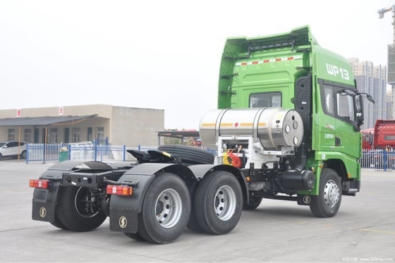 멀티미디어 시스템과 연료 탱크 용량 ≥600L의 430 HP 6X4 LNG 트랙터 트럭
