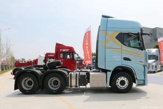 산시 자동차 캄민스 롱?? 660HP 6X4 AMT 자동 변속기 트랙션 트럭 헤드