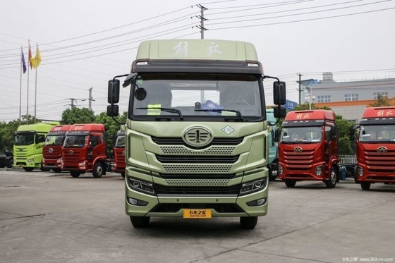 칭다오 Jiefang JH5 무거운 트럭 480 HP 6X4 LNG 트랙터 트럭 크루즈 컨트롤 ACC
