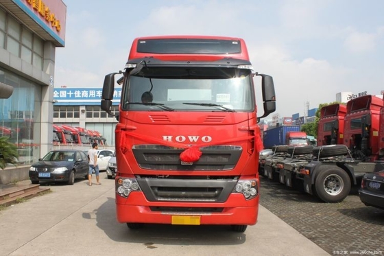 사용 된 Sinotruk HOWO-T7H 중량 트럭 320HP 4X2 트랙터 트럭