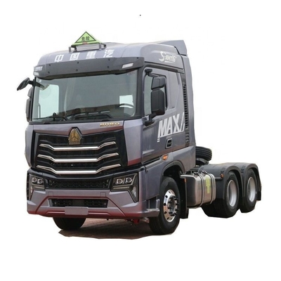 SINOTRUCK HOWO Max 480 HP 6x4 위험 물품 견인 트럭 머리 3 승객