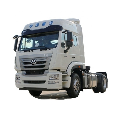 시노트럭 하오한 J5G 4X2 트랙터 트럭 340HP 및 300-400L 연료 탱크 용량