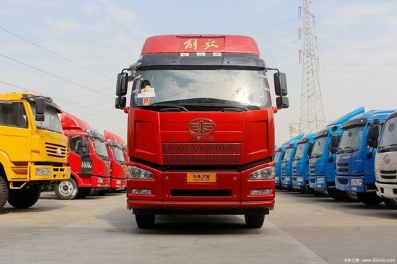 8800kg 총차량 FAW Jiefang J6P 무거운 트럭 460HP 6X4 트랙터 트럭