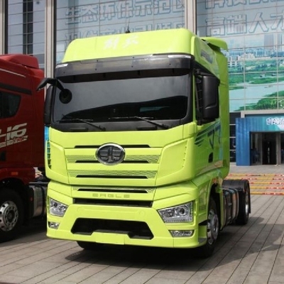 부티크 중고용 트럭 머리 FAW Jiefang J7 무거운 트럭 560HP 4X2 트랙터 트럭의 선택