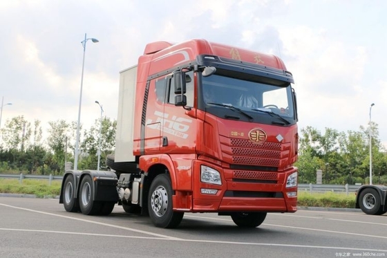 수동 변속기 부티크 칭다오 Jiefang JH6 무거운 트럭 430 HP 6X4 CNG 트랙터 트럭