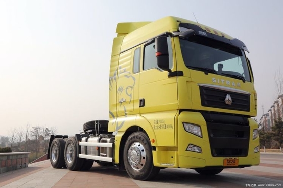 540 HP 6X4 Sinotruck SITRAK C7H 올바른 운전 유형과 특징을 가진 무거운 트럭 트랙터