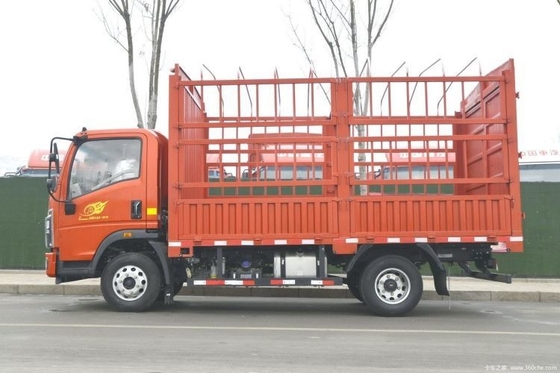 화물 탱크 크기 4.15*2.45*2.3m 무거운 트럭 HOWO Wang 4X2 160HP 그리드 경전 트럭