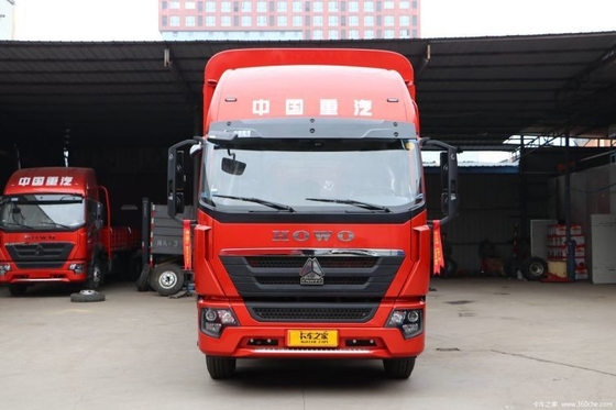 스티어링 오른쪽 SinotruK HOWO G5X 카드 4X2 220 HP 6.75m ABS와 함께 반 창고 트럭