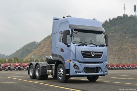 둥펑 티안롱 KL 465 HP 6X4 트랙터 트럭 머리가 큰 연료 탱크 용량