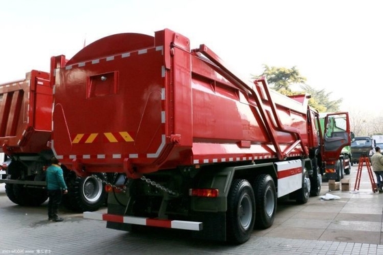 인기 있는 중고품 부티크 시노트럭 HOWO 무거운 트럭 440 HP 8X4 덤프 트럭 7.6m