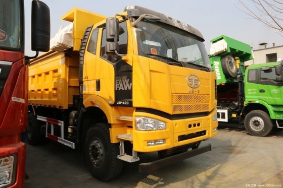 420 HP 6X4 Faw Jiefang J6P 무거운 트럭 산 버전 터치 스크린으로 덤프 트럭