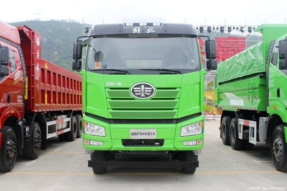 FAW Jiefang J6P 무거운 트럭 420HP 8X4 6.5m 연료 탱크 용량 300-400L를 위한 덤프 트럭