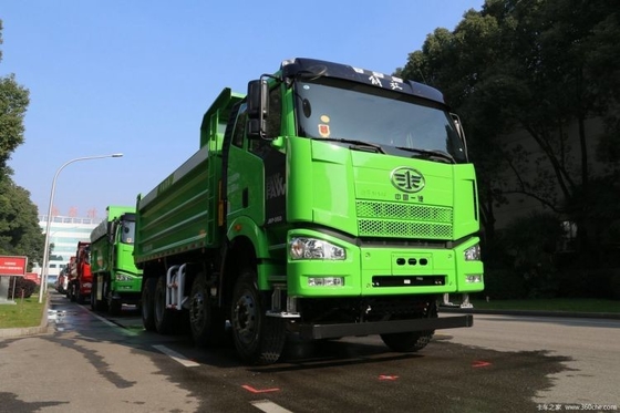 유로 2/3/4/5/6 배출량으로 수출 된 중고 Faw Jiefang J6P 8X4 350HP 덤프 트럭