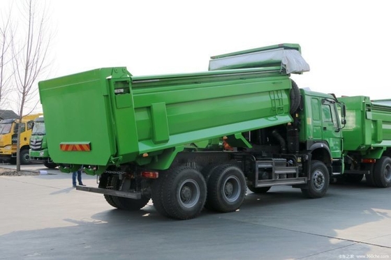 HOWO 무거운 트럭 340 HP 6X4 6 M 공기 서스펜션과 멀티미디어 시스템으로 덤프 트럭
