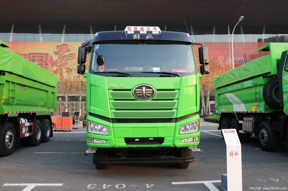 연료 - 2020 Faw Jiefang J6P 중량 트럭 8X4 5.6m 당신의 비즈니스 필요를 위한 덤프 트럭