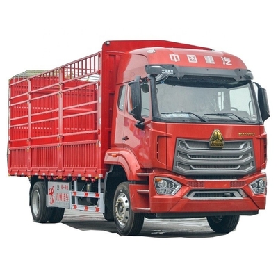 총 차량 무게 2000-25000 kg 시노트럭 HOWo N5W 220 HP 4X2 6.7m 창고 트럭