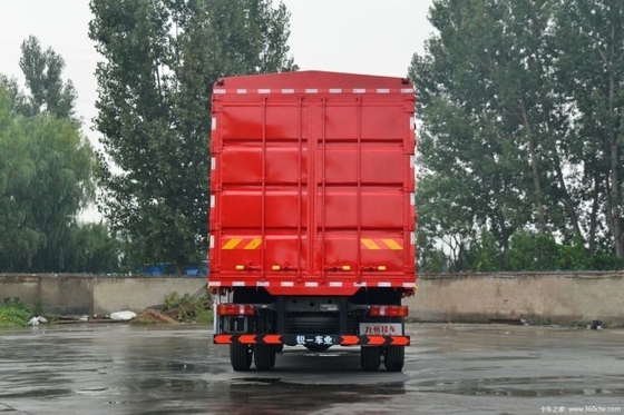 총 차량 무게 2000-25000 kg 시노트럭 HOWo N5W 220 HP 4X2 6.7m 창고 트럭
