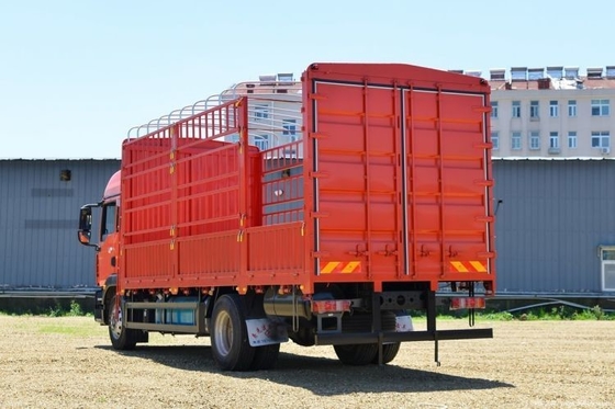 중고 Sinotruk SITRAK G5 중형 트럭 240HP 4X2 6.8m 그리드형 트럭 저렴