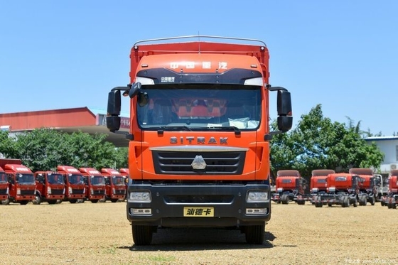 중고 Sinotruk SITRAK G5 중형 트럭 240HP 4X2 6.8m 그리드형 트럭 저렴