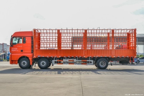 중고 Sinotruk SITRAK G7 330hp 6X2 8.6m 그리드형 트럭 울타리 트럭