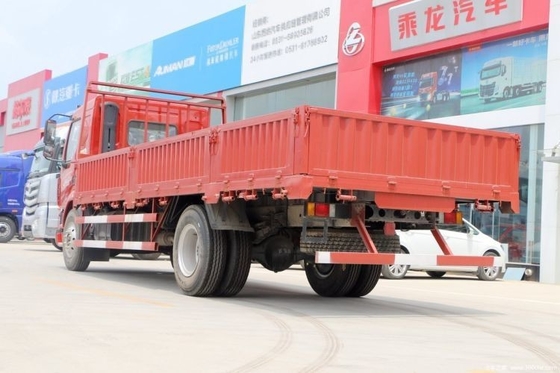 185마력 동펜 류키 첸글롱 M3 4X2 6.8m 트럭 연료 절약 기술을 가진 화물 트럭