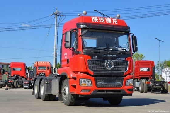 샤크만 델롱 M3000S 트랙터 500-600L 연료 탱크 용량과 351-450마력