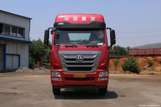 시노트룩 HOWO CHG LNG 트랙션 트럭 336-430HP 최대 속도 102km/h 적합