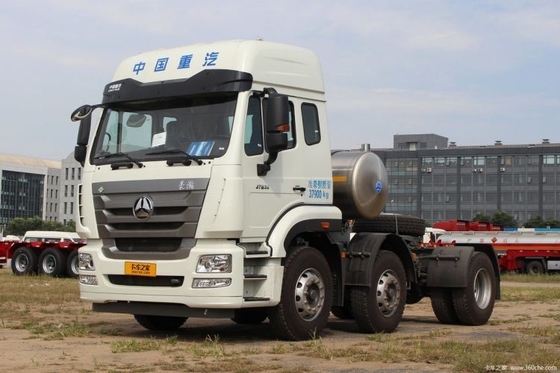 터치 스크린 380hp HOWO Hohan J7B 중량 트럭 6X4 트랙터 헤드 트럭 엔진