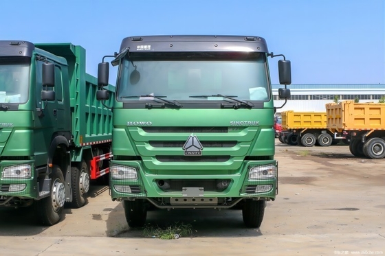 오른쪽 운전 23 Sinotruk HOWO-7 375hp 8X4 7.6m 덤프 트럭 핫 부티크 중고차